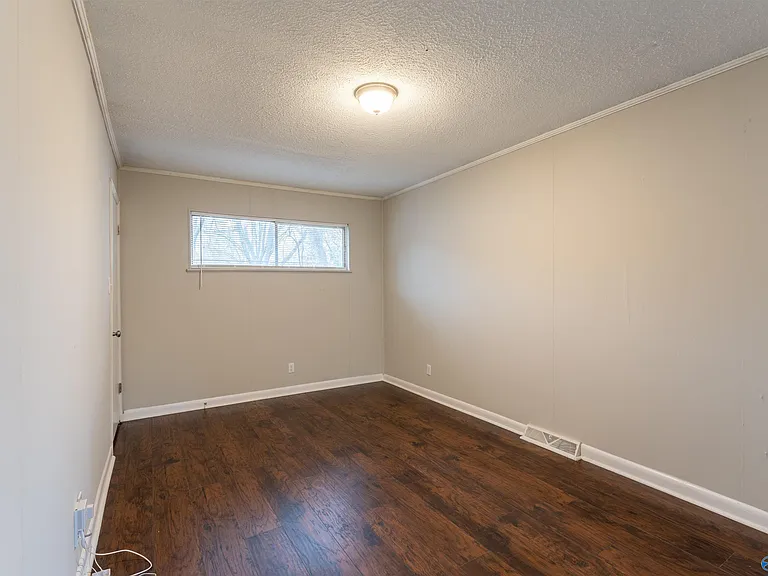 514 Lisa Ln NW — Photo 12