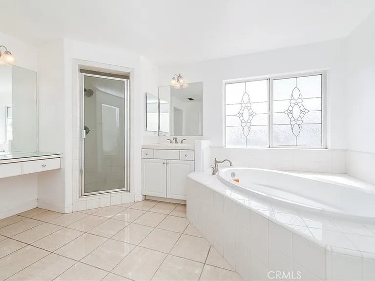6915 Cedar Creek Rd — Photo 48
