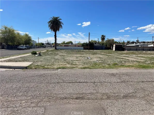 201 Market St #23, Needles, CA 92363