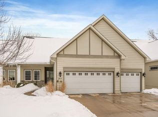 2812 Druid Hill Dr, Des Moines, IA 50315