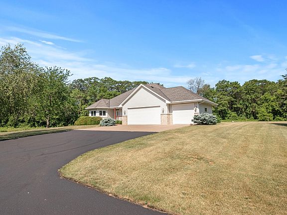 2nd image of 18366 Kettle River Blvd NE