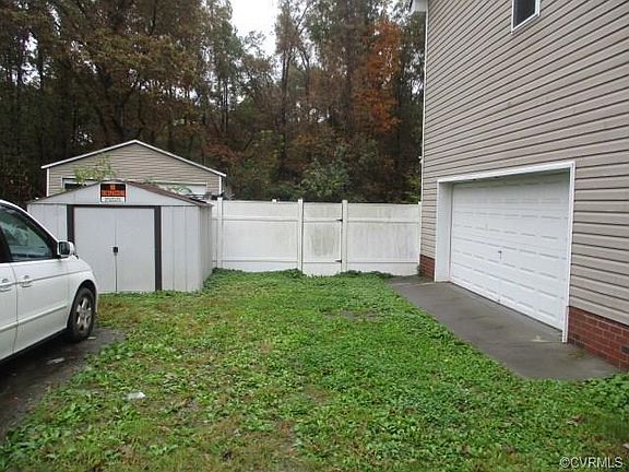 5th image of 1339 Cedar Lawn Ave