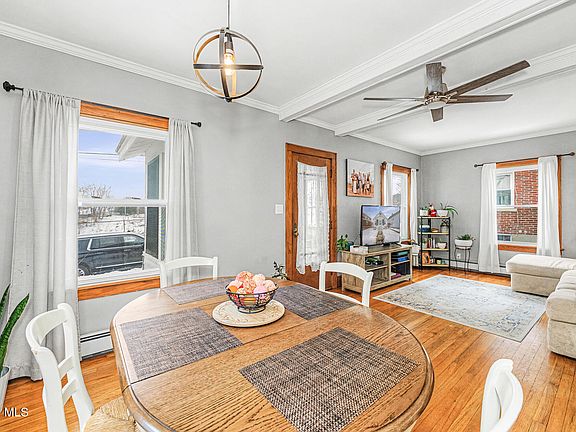 2nd image of 19 Pleasant Avenue