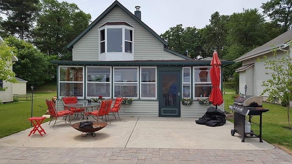 1st image of 2722 Ottawa Dr