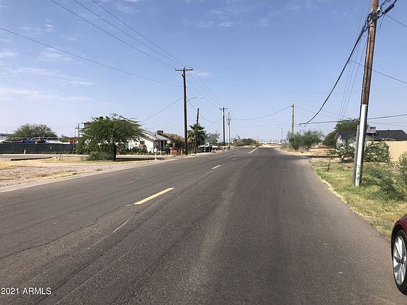 4th image of 709 W McMurray Blvd