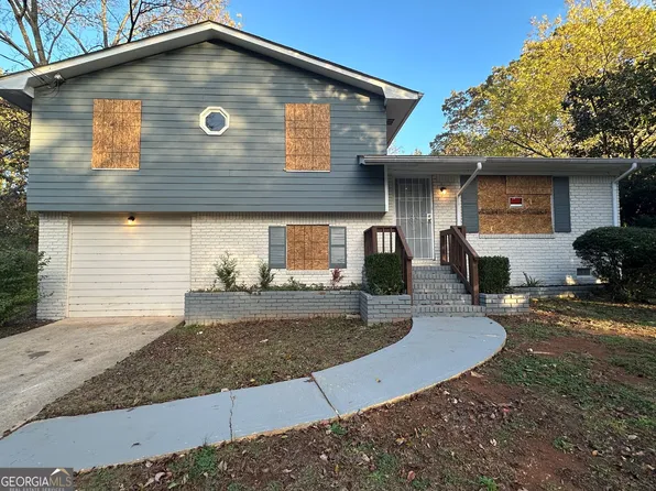 5284 The Savoy St, College Park, GA 30349