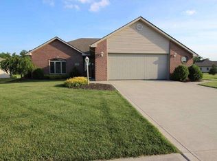 10426 Hawk Stream Trl, Hoagland, IN 46745
