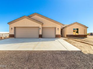 34889 N 3rd Street, Phoenix, AZ 85086