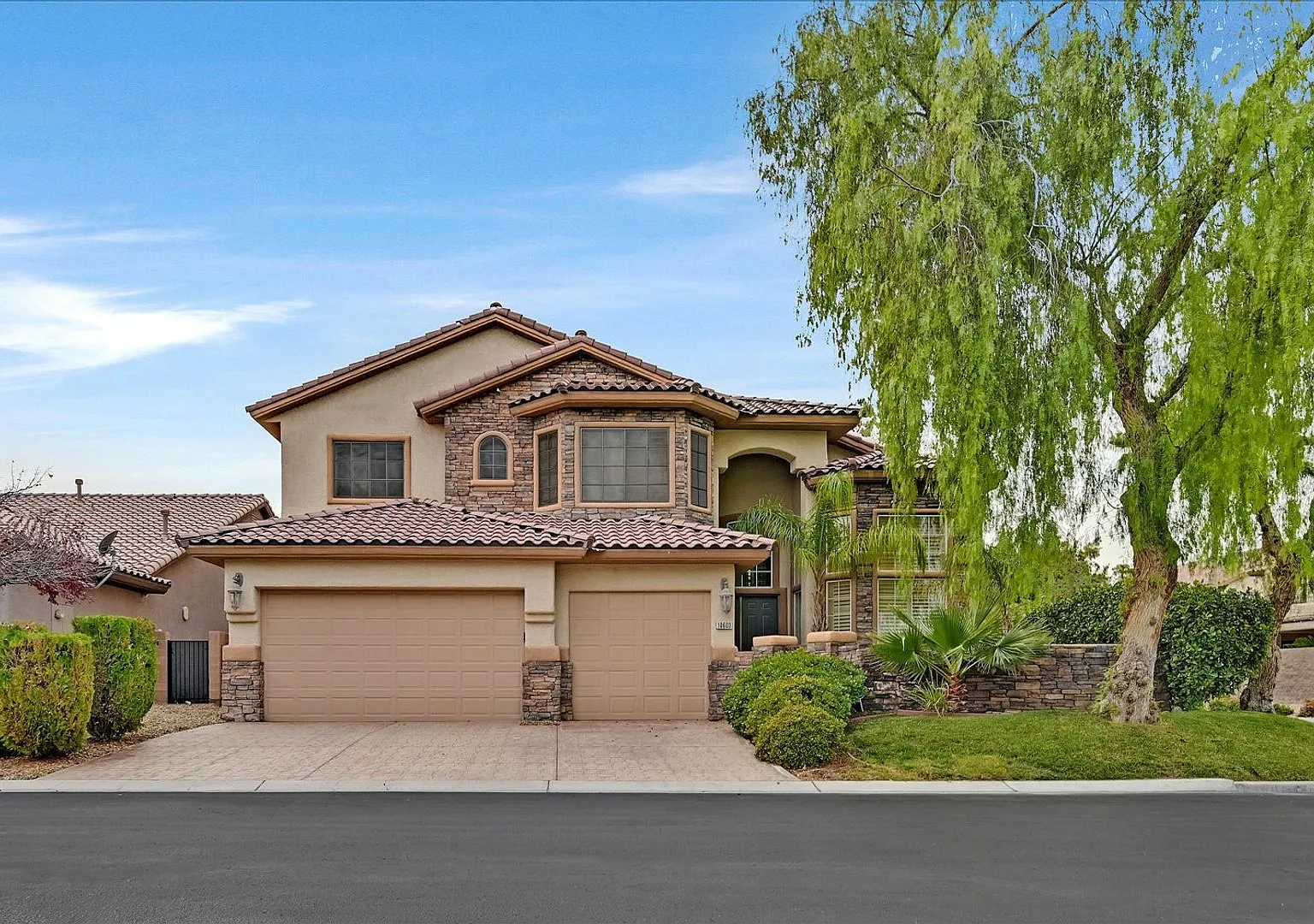 Fully Upgraded 5 Bedroom 4.5 Bathroom in Guard Gated Foothills Community! — Photo 1