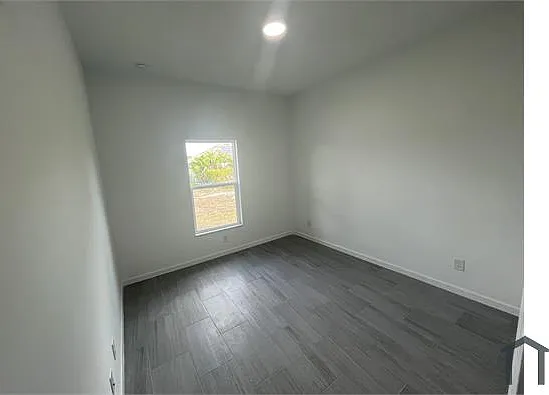 2612 31st St SW — Photo 10
