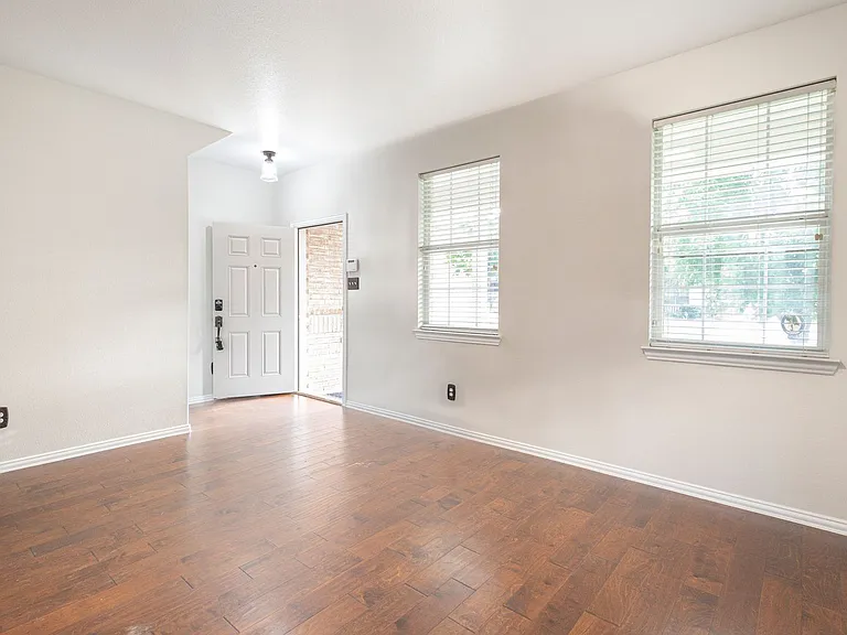 1509 Heron Dr — Photo 28