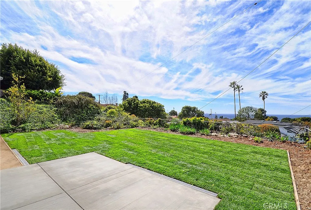 3 bed, 1460 sqft, $5,250 — Photo 3
