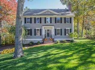 14 Avery Ln, Andover, MA 01810