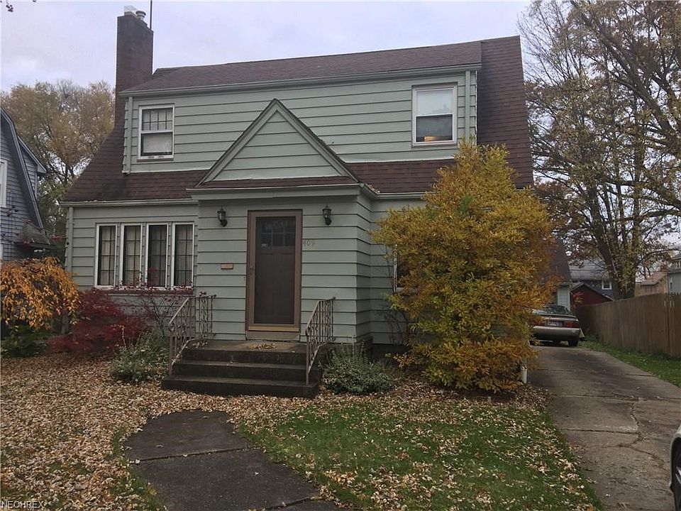 1st image of 409-411 Fairmount Ave NE