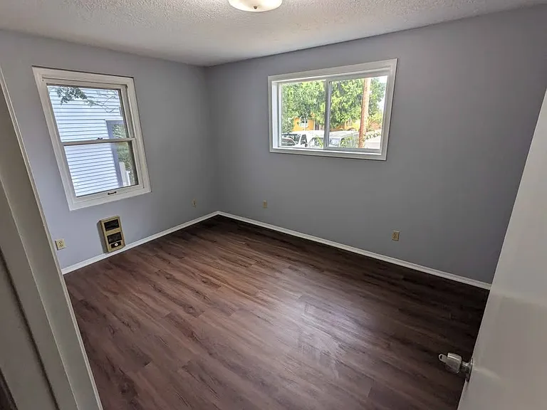 5626 NE Ainsworth St — Photo 3