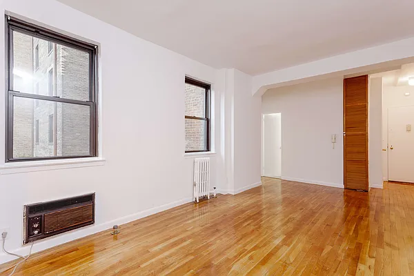 Rented by Compass | media 12