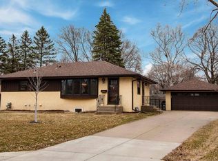 7101 Ewing Ave N, Brooklyn Center, MN 55429