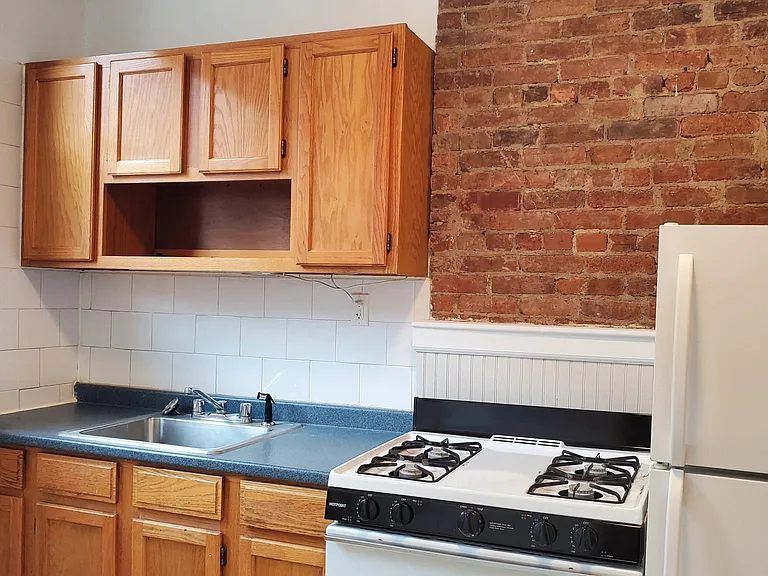 515 Manila Ave #1A — Photo 3
