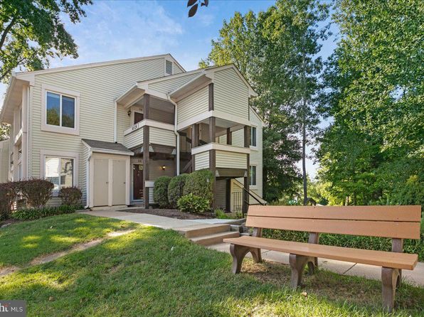 10320 Rein Commons Ct #3H, Burke, VA 22015