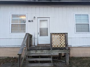 801 N Sprigg St APT 1, Cape Girardeau, MO 63701