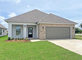 779 Venecia Dr, Bossier City, LA 71111