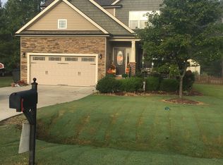 95 Boxwood Dr, Youngsville, NC 27596