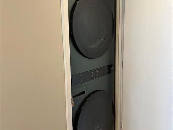 4th image of 575 Flat Shoals Ave SE APT 9