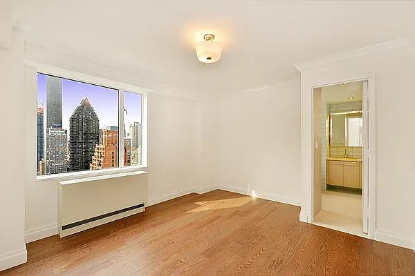 Rented by Keller Williams NYC | media 37
