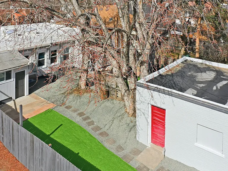 296 S Lafayette St — Photo 24