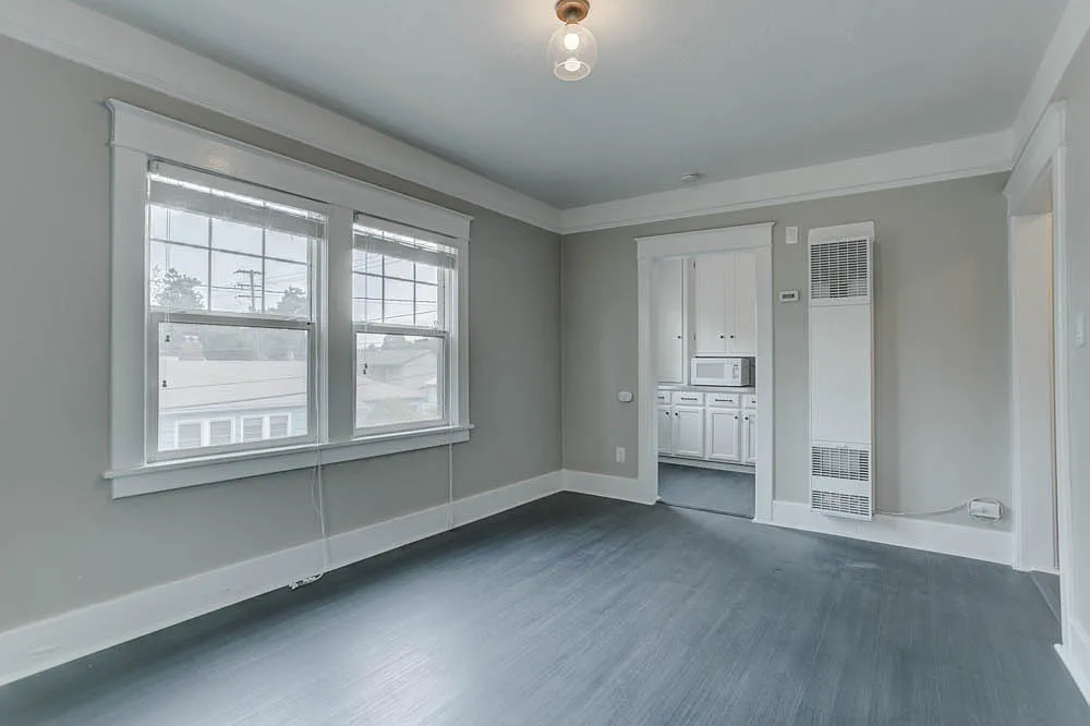 Fabulous Renovated Studio w/ Restored Vintage Details — Photo 3