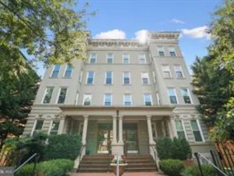 1324 Euclid St NW #103 — Photo 1