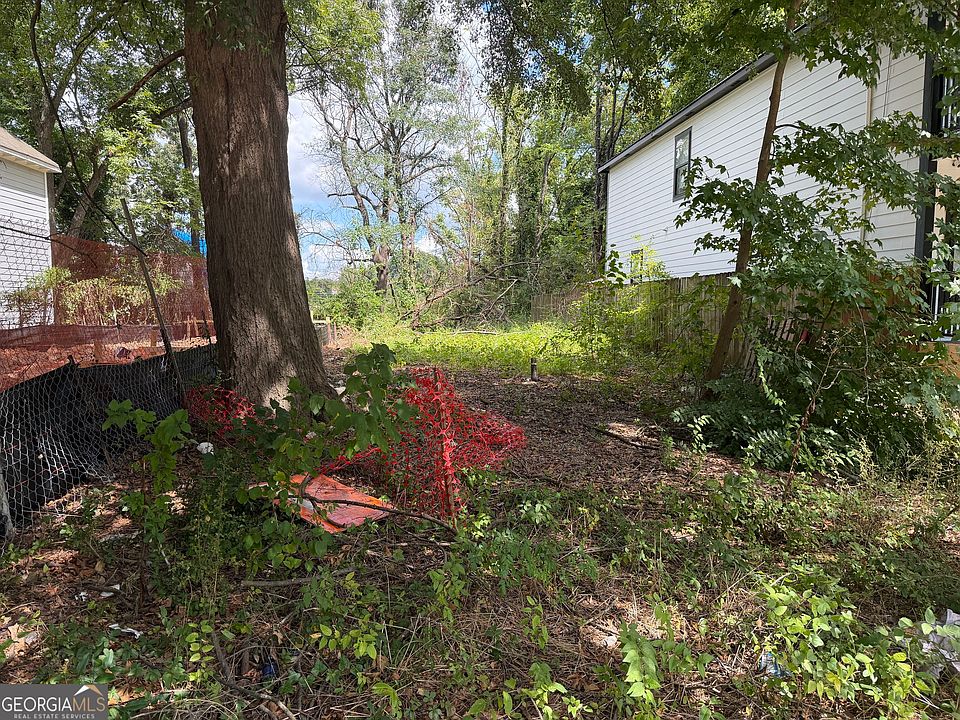 2nd image of 209 Fletcher St SW