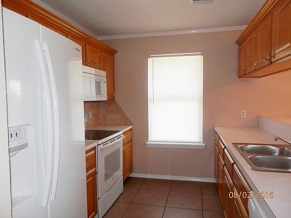 2nd image of 6113 NW Cherry Ave