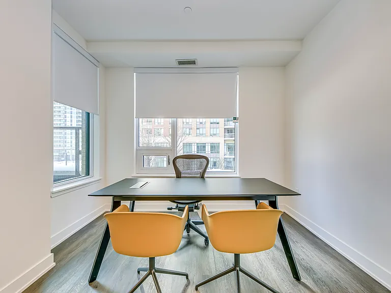 185 Enfield Pl — Photo 24