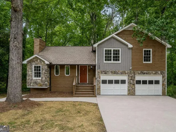 1450 Ashbrook Dr, Lawrenceville, GA 30043