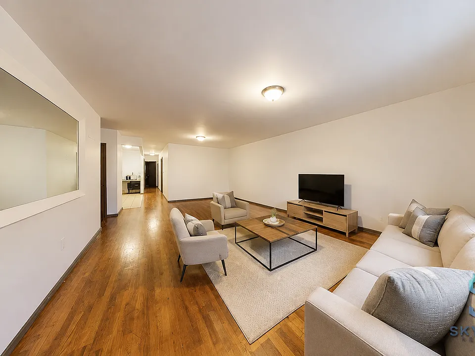 371 Kosciuszko St #2A