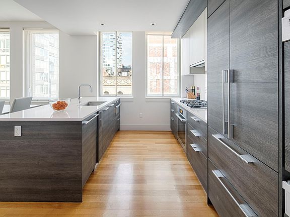 2nd image of 101 Leonard St APT 11B