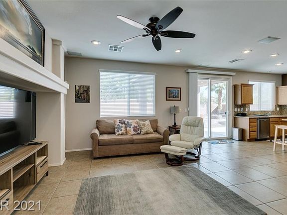 5th image of 9314 Falls Peak Ave