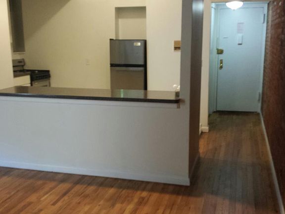 4th image of 150 W 83rd St