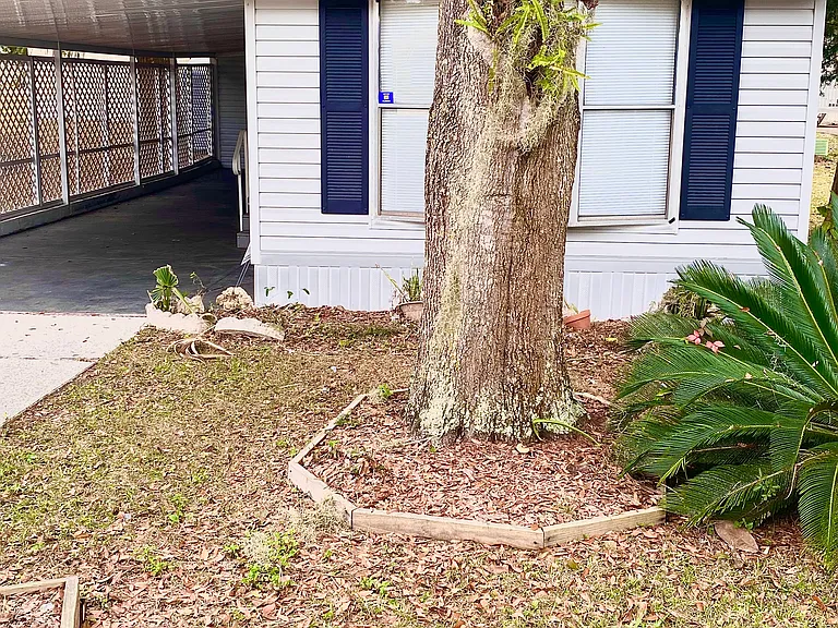3318 W Susan Ln — Photo 1