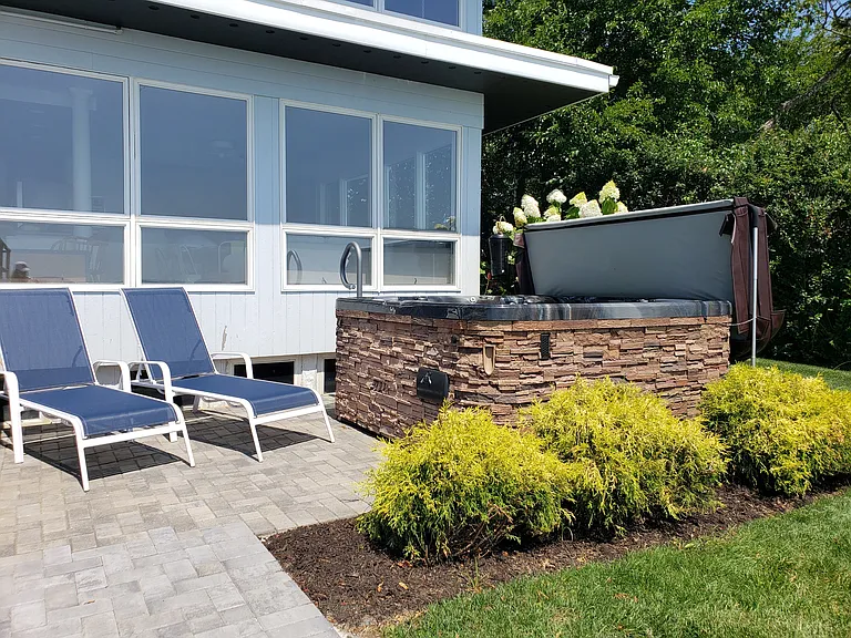 11 Beach Rd — Photo 6