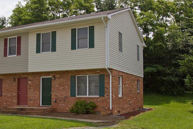 1st image of 2082 Annandale Ct