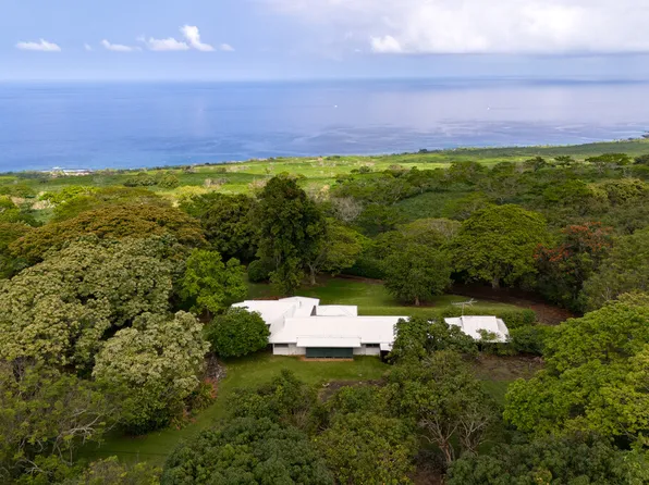 86-4190 Hookena Beach Rd, Captain Cook, HI 96704