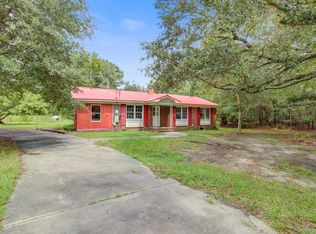 2042 Sniders Hwy, Walterboro, SC 29488