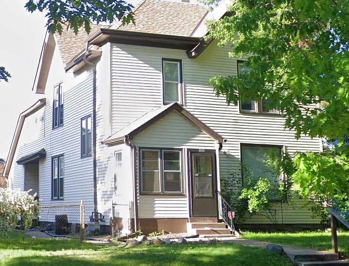 1st image of 1928 W Carroll Ave #1
