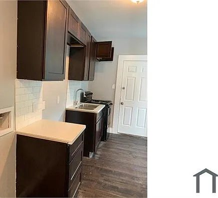 211 E Sterling St #1 — Photo 17