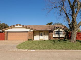 806 SW 24th St, El Reno, OK 73036