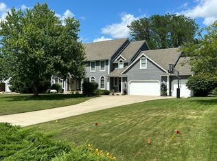 7379 Cottage Oaks Dr, Portage, MI 49024