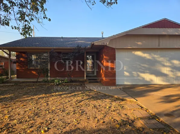 1914 Field Dr, Enid, OK 73703
