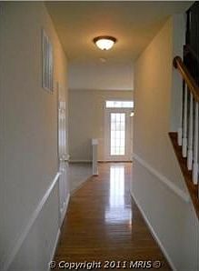 3rd image of 11 Indian Wood Ln